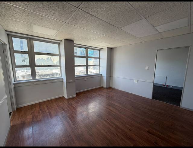 614M² BUILDING TO LET IN CAPE TOWN CITY CENTRE